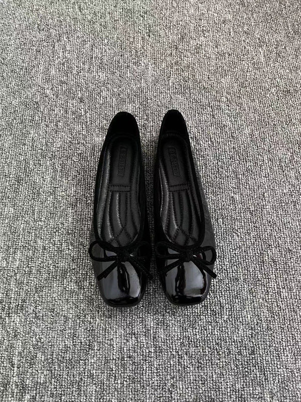 Women’s Ballet Pumps-Black