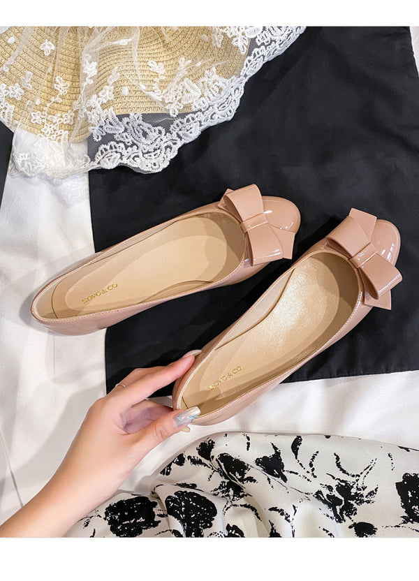 Women’s red bottom flats